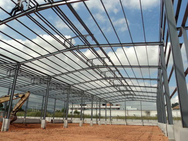 鋼結(jié)構(gòu)天橋 鋼結(jié)構(gòu)天橋